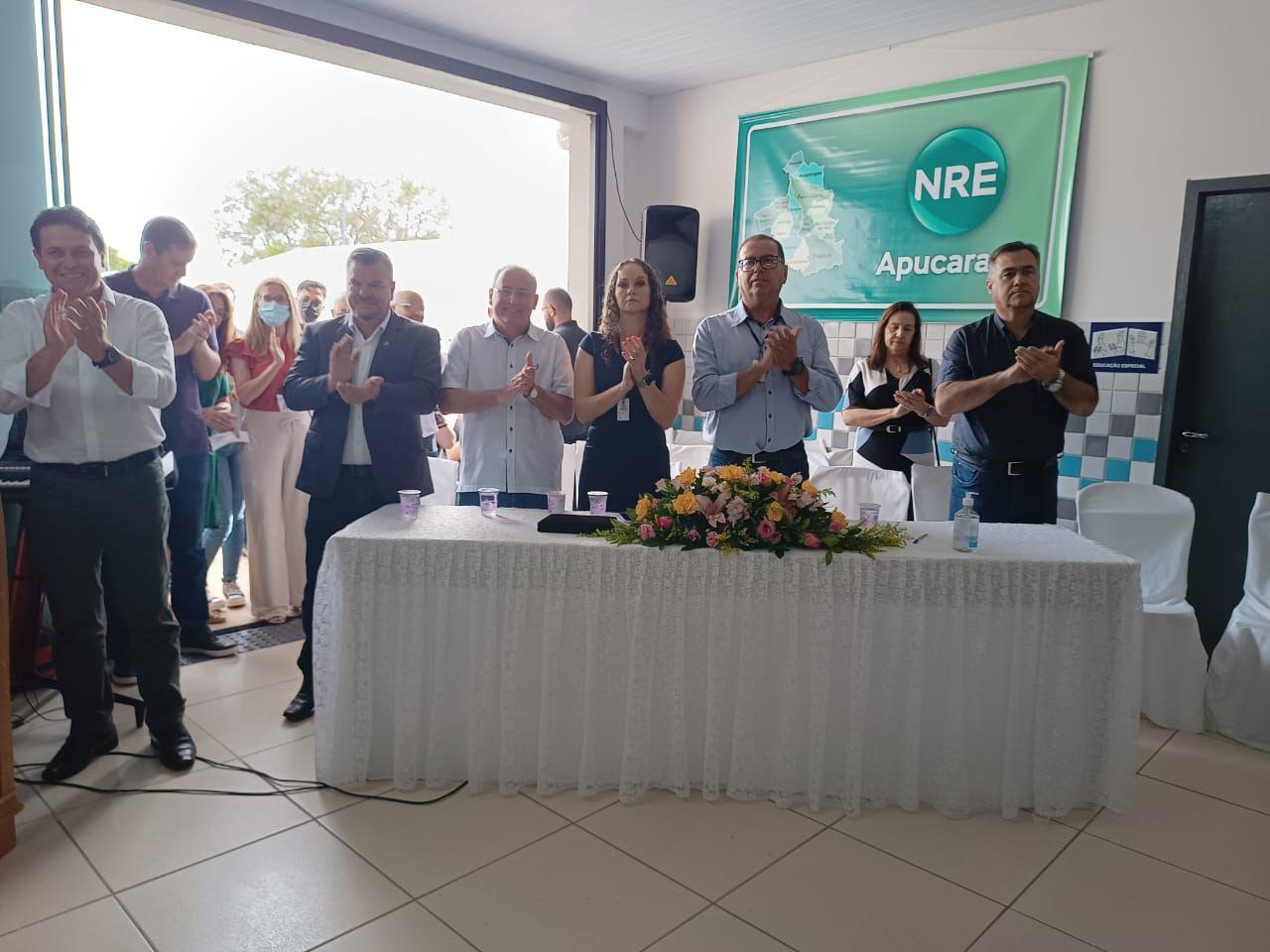 Prefeito Miltinho visita trecho da linha G8 antes e depois de realizados  trabalhos.