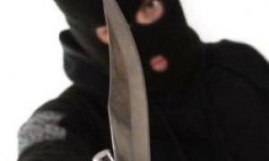 bandido-faca-irec__