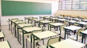 Câmara aprova exigência de filosofia e sociologia no ensino médio
