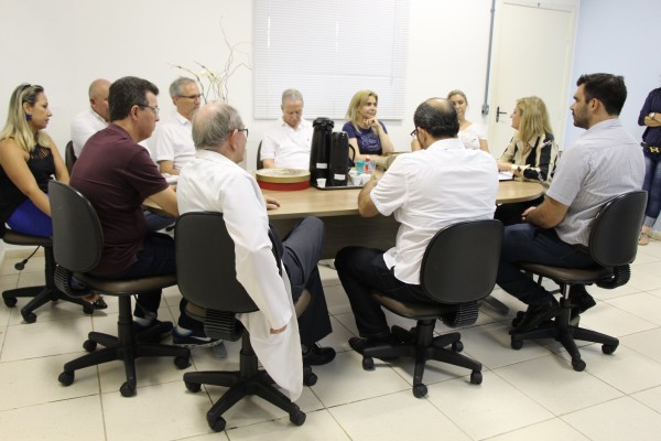 Reunião define estratégias para a saúde em Arapongas