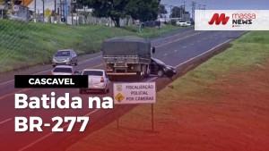 Câmeras registram batida entre caminhão e carro de passeio em Cascavel