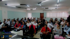 013-28-03-2017-APRESENTAÇÃO-DAS-DEMONSTRAÇÕES-CONTÁBEIS-E-SPED-promovido-pela-ACECA-ARAPONGAS-e-CRC-PR-696x392