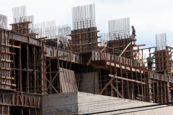CONSTRUÇÃOEDSON-DENOBI01