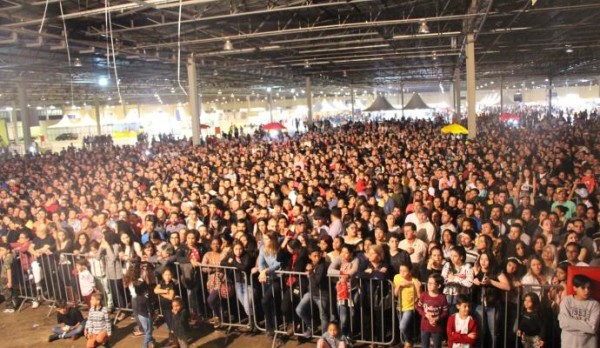 tn_1b79a94cd3_aniversario-arapongas
