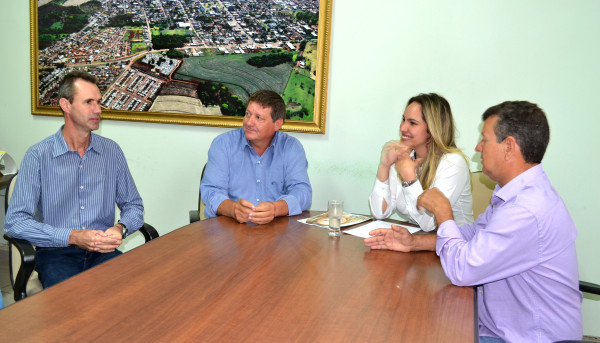 deputada visita são pedro