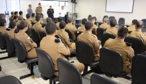 tn_20bb7bda0a_prefeito-recepciona-alunos-pms