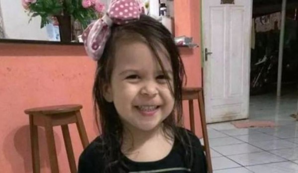 tn_98b66636f0_filha