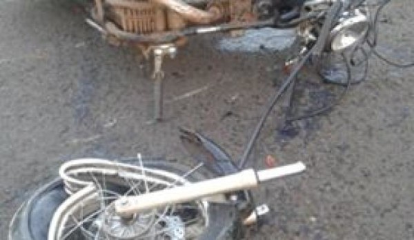 tn_ef87d79c39_moto1