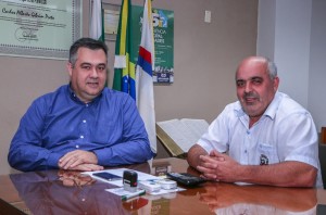 Beto-Preto-recebe-a-visita-do-prefeito-de-Kaloré
