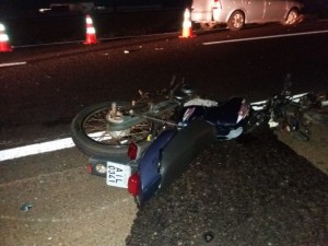 Motociclista-morre-em-acidente-na-BR-376-em-Apucarana-04-1-696x522