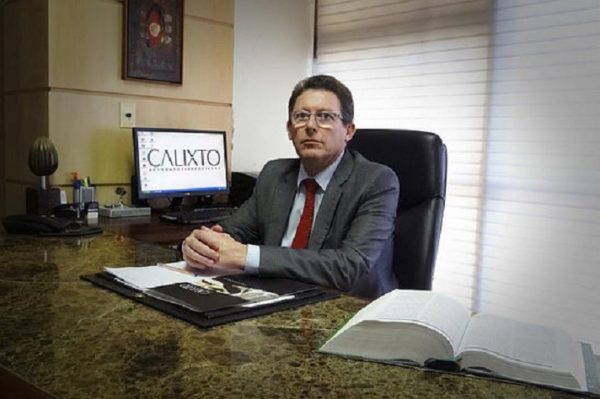 Araponguenses-se-mobilizam-contra-mudança-no-horário-das-sessões-da-Câmara-Municipal