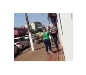 EMPRESÁRIA-É-ESPANCADA-APÓS-MANDAR-NUDES-PARA-HOMEM-CASADO