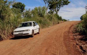 Trecho-da-estrada-do-Barreiro-será-asfaltado-1024x653