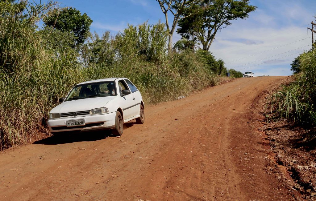 Trecho-da-estrada-do-Barreiro-será-asfaltado-1024x653