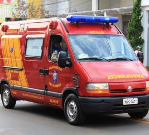 tn_52d8c677ea_ambulanciabombeiros