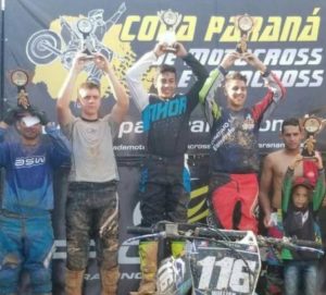 tn_b03cb259cc_willian2jpg