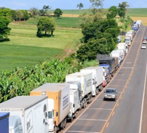 tn_f91259bd3f_greve-caminhoneiros-delair-33