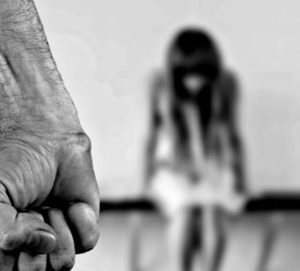 tn_b1b95ed508_abuse-woman-stop-fear-violence-against-women-beat-1131143