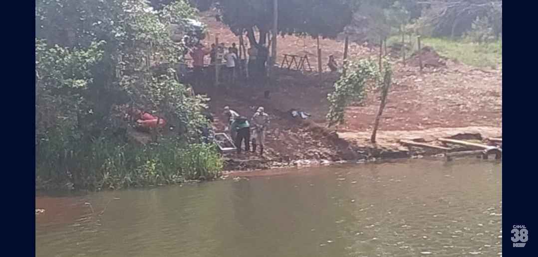 Corpo-com-pedra-amarrada-nos-pés-é-achado-boiando-na-lagoa-do-Schmidt-em-Apucarana-05