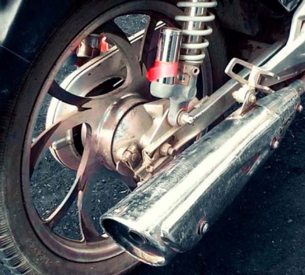 Homem é agredido, desmaia e tem moto roubada em Arapongas