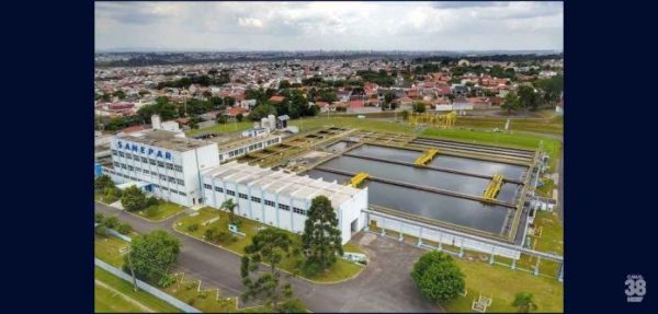Governador-sanciona-lei-que-amplia-área-de-atuação-da-Sanepar-696x333