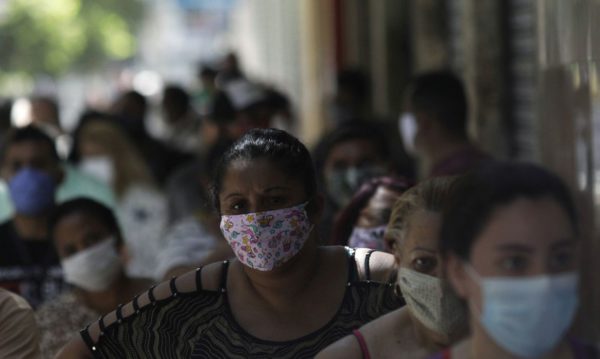 2020-04-27t193338z_757662744_rc27dg9eetsk_rtrmadp_3_health-coronavirus-brazil (1)