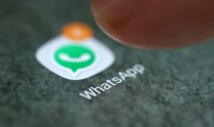 2020-10-22t134657z_1_lynxmpeg9l15l_rtroptp_4_tech-whatsapp-pagamento (1)