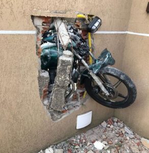 moto muro
