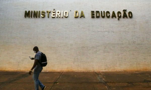 10_07_2020_ministerio_educacao-2