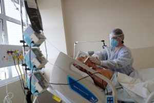 2021-01-21T212629Z_1_LYNXMPEH0K1NI_RTROPTP_4_HEALTH-CORONAVIRUS-BRAZIL