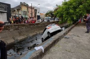 carro canal santos
