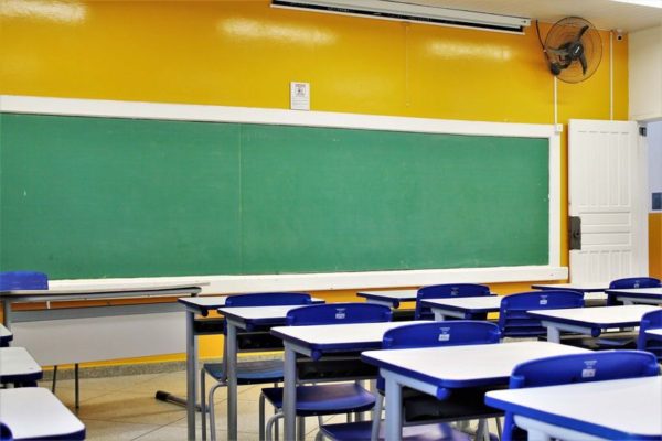 Ano-letivo-nas-escolas-privadas-deve-comecar-ate-m-00516711-0-202102011855-md