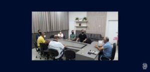 Com-casos-confirmados-de-Covid-19-Camara-transfere-atividades-para-Home-Office-696x333