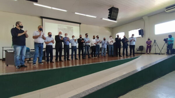 Deputados-e-comunidade-debatem-em-Apucarana-novo-m-00520324-0-202102261000