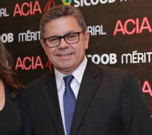 Morre-empresario-Luiz-Barbosa-de-Apucarana-00521521-0-202103061119