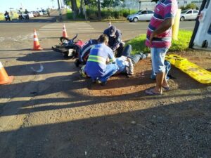 SAMU-socorre-motociclista-ferido-em-acidente-com-c-00523418-0-202103190844-md
