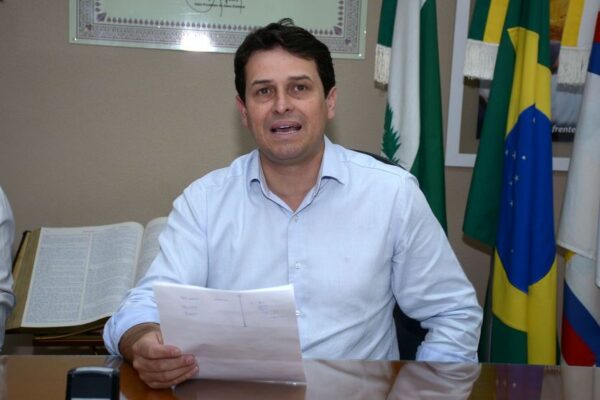 Prefeito-de-Apucarana-pesquisa-mostra-aprovacao-00529505-0-202105040907-md