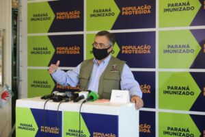 Com-avanco-da-vacinacao-PR-comeca-criar-escudo-con-00539700-0-202107181044-md (1)
