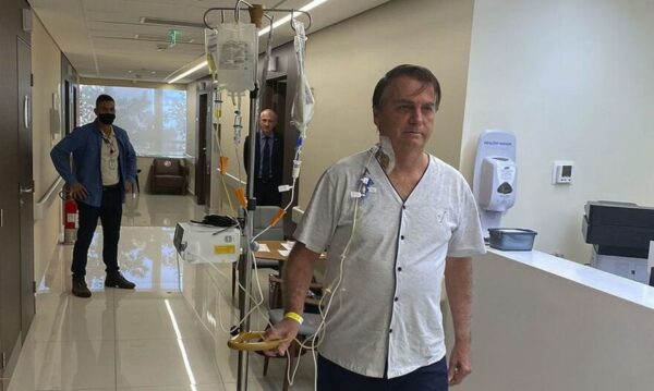 Jair-Bolsonaro-recebe-alta-medica-na-manha-deste-d-00539693-0-202107180948-md