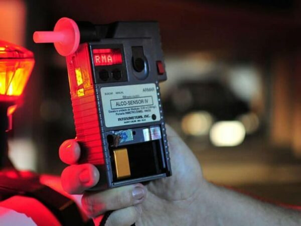 Motociclista-atropela-PM-de-Arapongas-ao-tentar-fu-00538570-0-202107100858-md