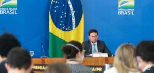 Auxílio Brasil