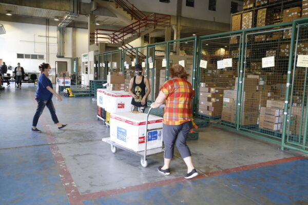 23.11.2021 Distribuição de Vacinas para regionaisFoto Gilson Abreu/AEN