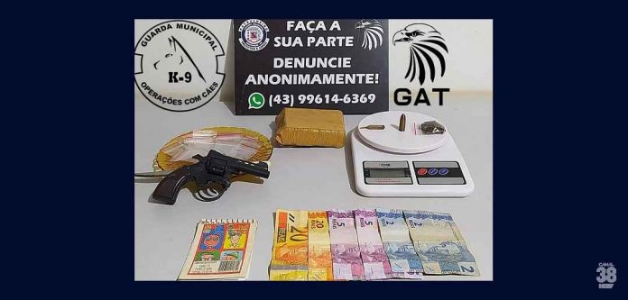 Rapaz e menor são detidos pelo GAT em Arapongas sob suspeita de tráfico de drogas