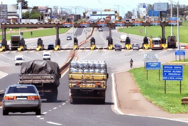 Atendimentos emergenciais nas rodovias do Paraná serão concentrados nos números 191, 193 e 198