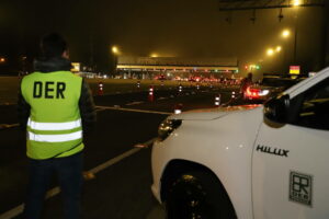 Encerramento dos atuais contratos de concessão de rodovias no Paraná. Abertura das catracas da praça de pedágio da Ecovia, na BR 277, em São José dos Pinhais, ocorrida à 0h00 deste domingo.    Curitiba, 28/11/2021   Foto: Ari Dias/AEN