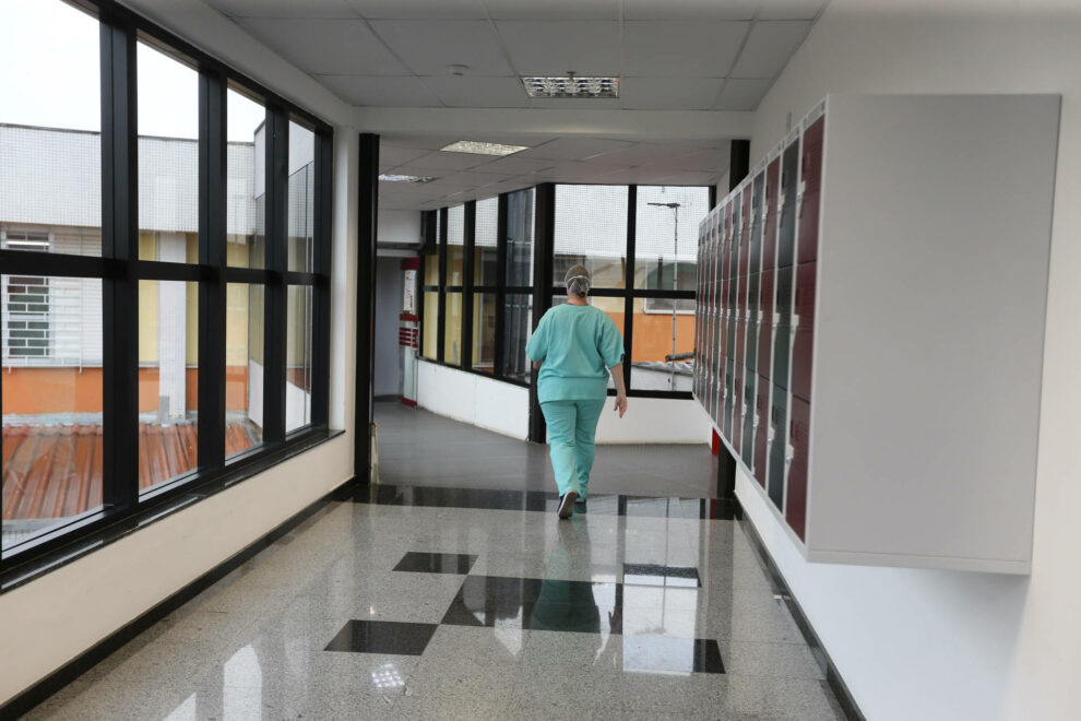 Pela primeira vez em mais de um ano, nenhum óbito é registrado no Paraná em decorrência da Covid 19   Na foto, imagem ilustrativa da UTI COVID   Hospital Trabalhador em Curitiba   `4/11/2021    Foto: Geraldo Bubniak/AEN