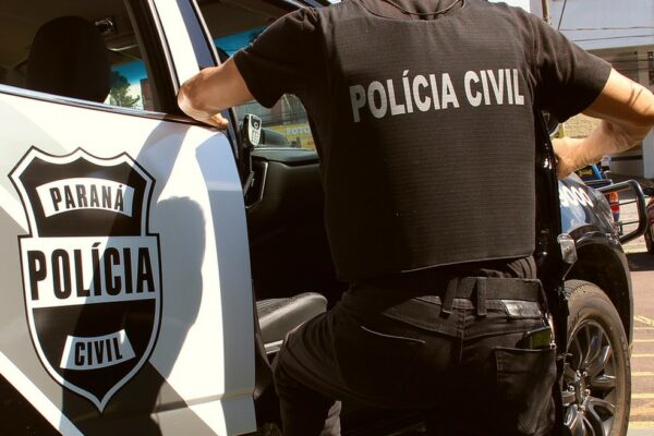 Líder espiritual é preso suspeito de manter relações sexuais com promessa de cura no Paraná