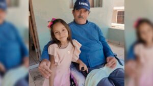 Solidariedade: Cadeira de rodas para o seu “Ito”. Sonho de natal realizado