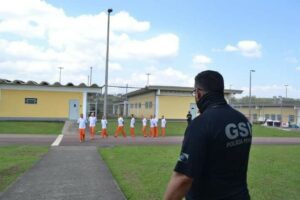 150 presos que tiveram ‘saída temporária’ de fim de ano não retornaram às penitenciárias no Paraná