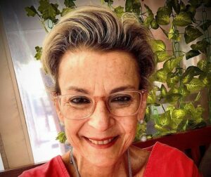 Morre a cantora gospel e pastora Ludmila Ferber
